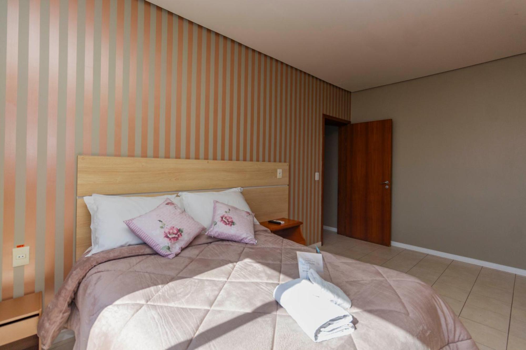 Hotel Morada Del Este Canoas  Extérieur photo